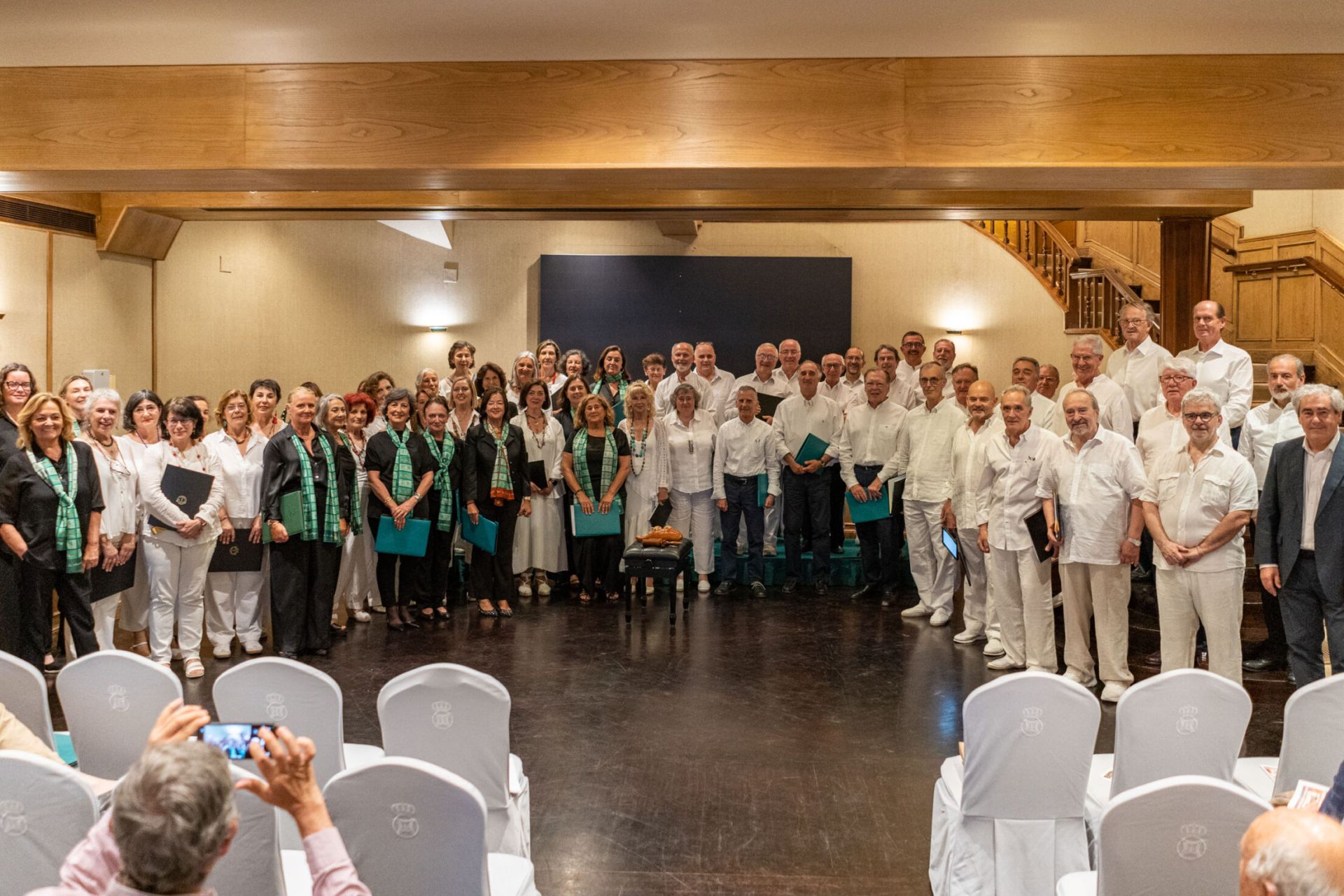 ♔ Álbum de fotografías del Encuentro coral del Coro RSTM y Coral El Canto Colmenar Viejo.