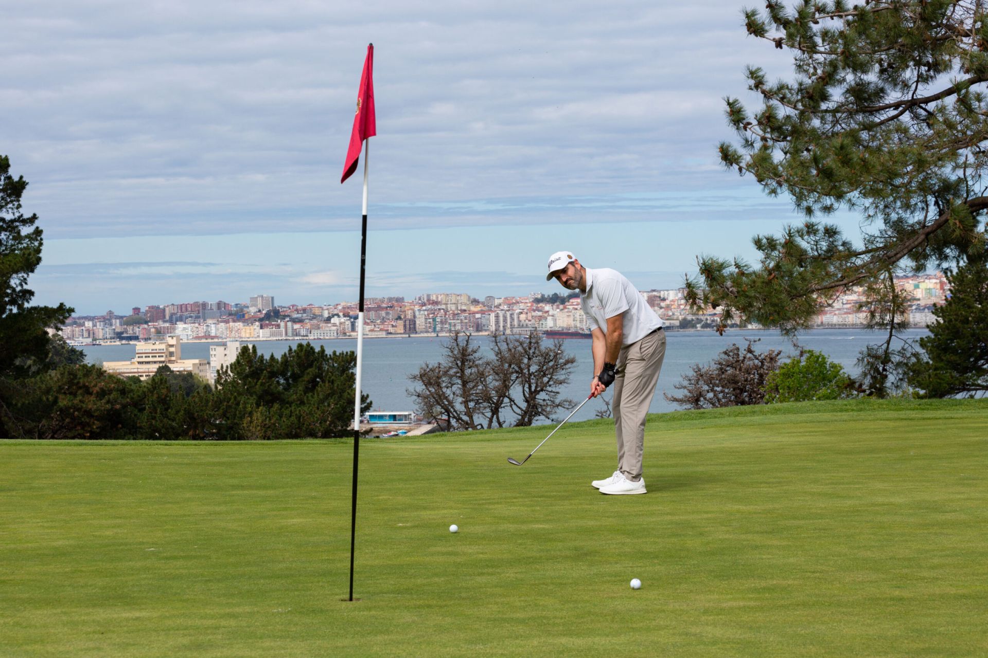 ♔ Álbum de fotografías del Torneo de Golf Interclubes 2025 – XX Memorial Luis Ortueta