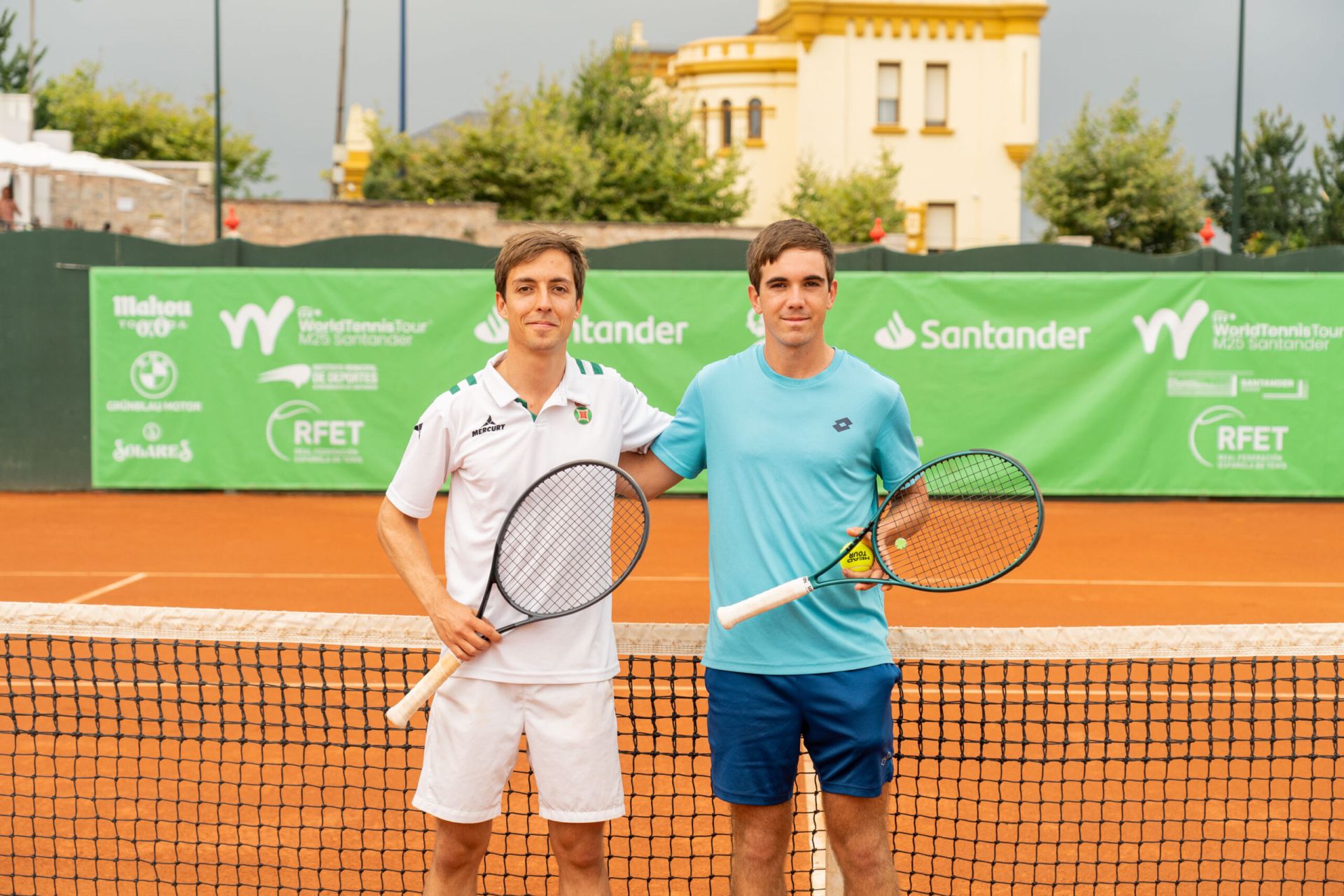 ♔ Álbum de fotografías de la primera jornada del ITF Futures de Santander
