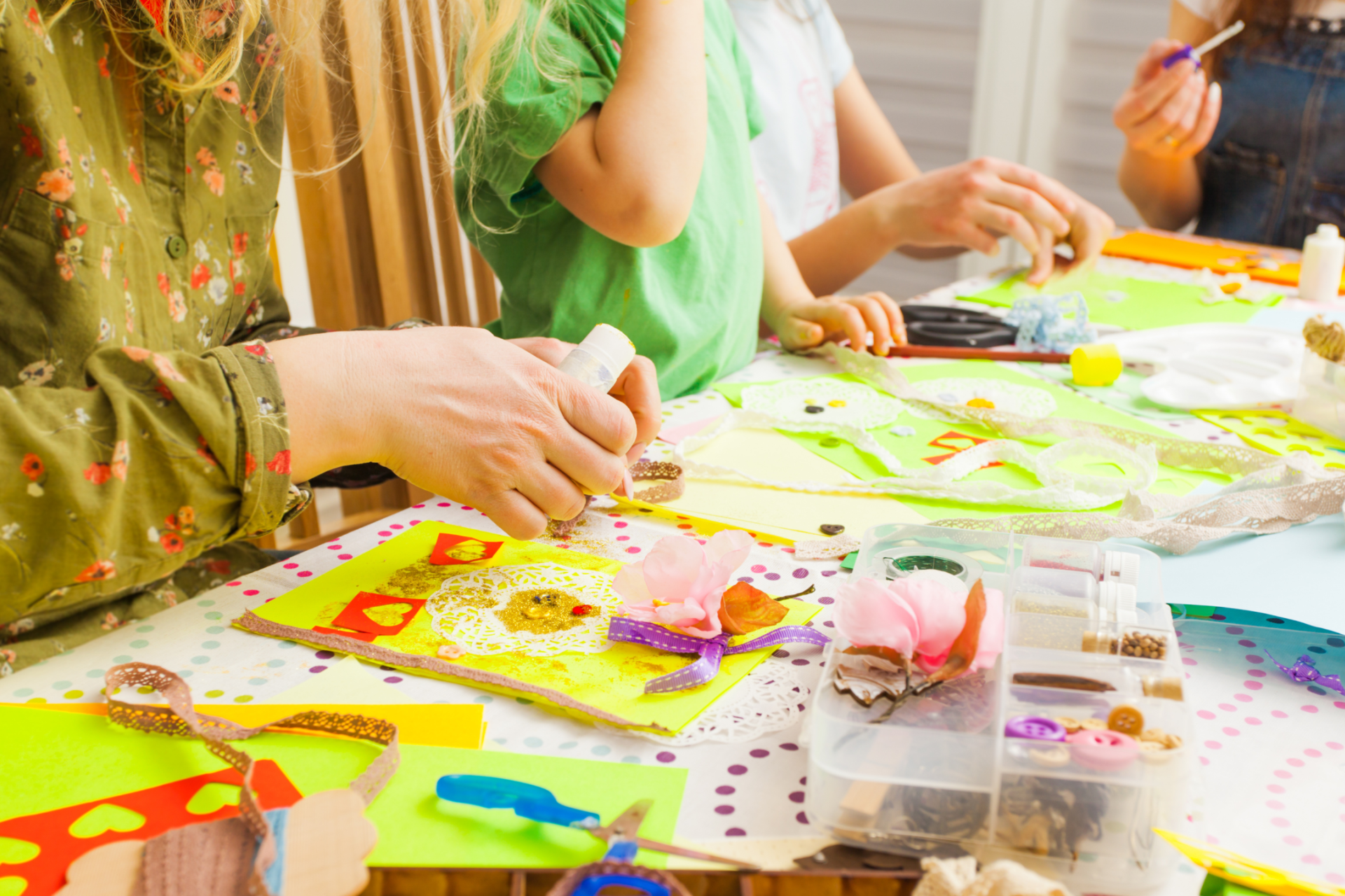 ♔ El Club Juvenil refuerza sus actividades en la zona infantil
