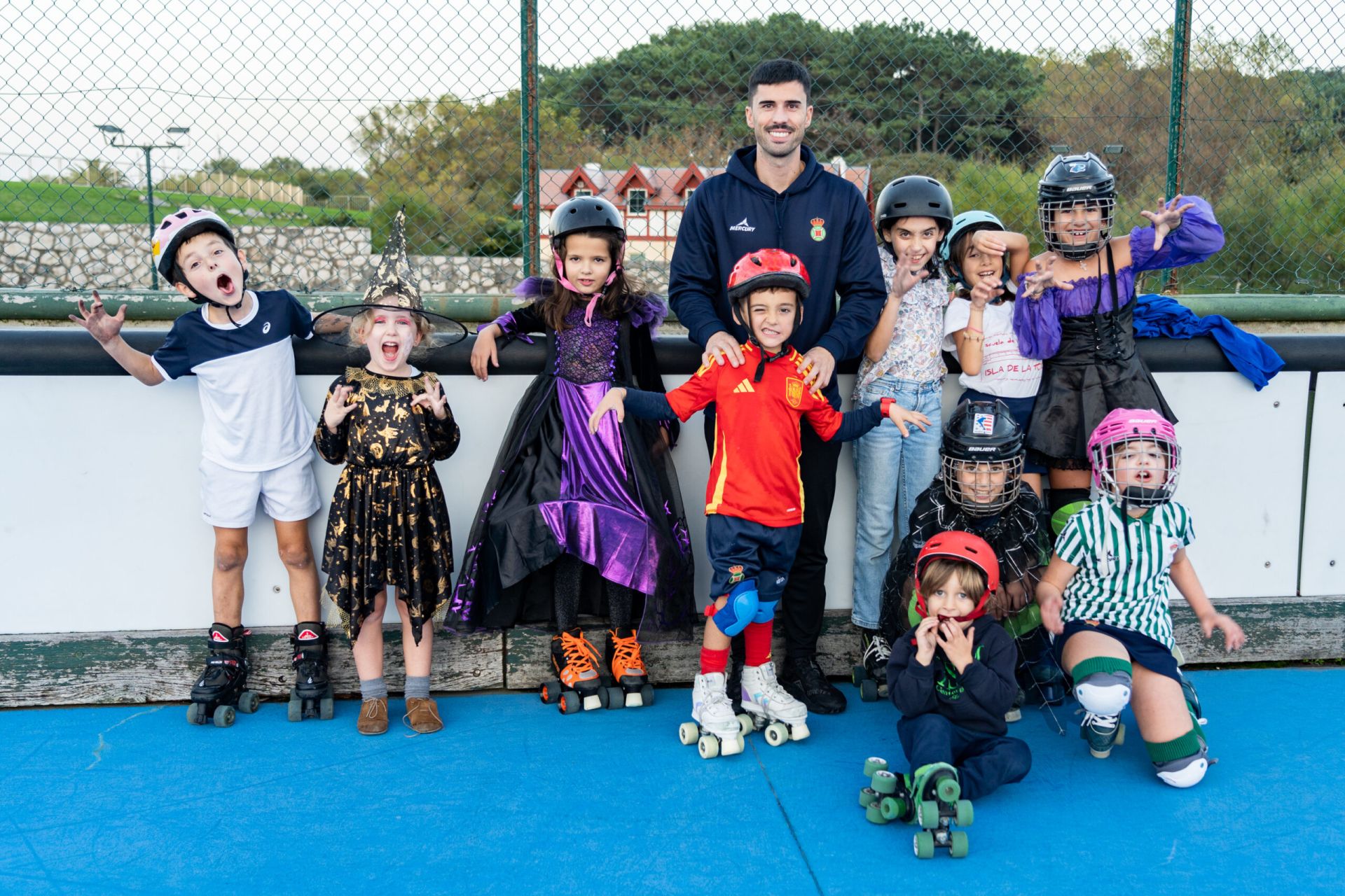 ♔ Álbum de fotografías de las actividades de Hockey Patines en Halloween